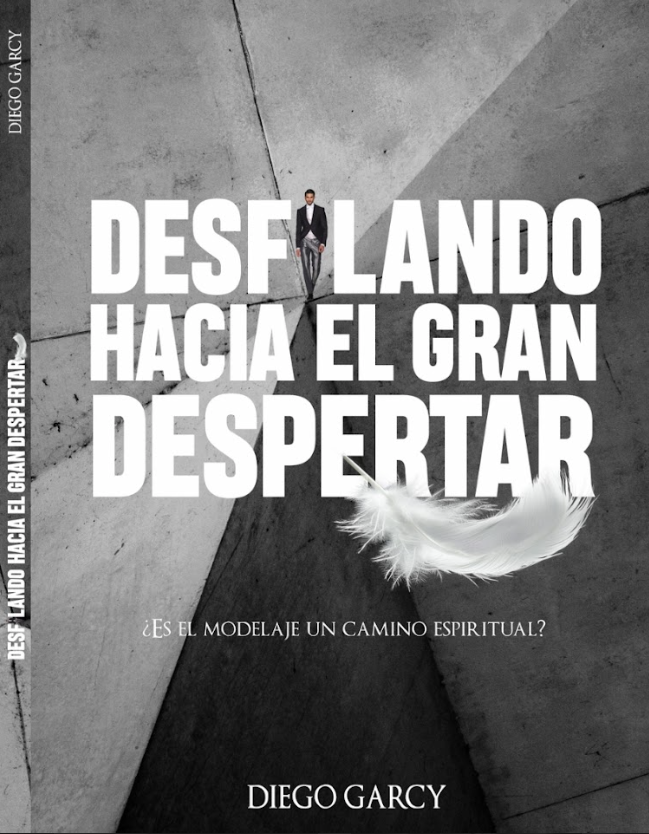 Libro – “Desfilando hacia el gran despertar”